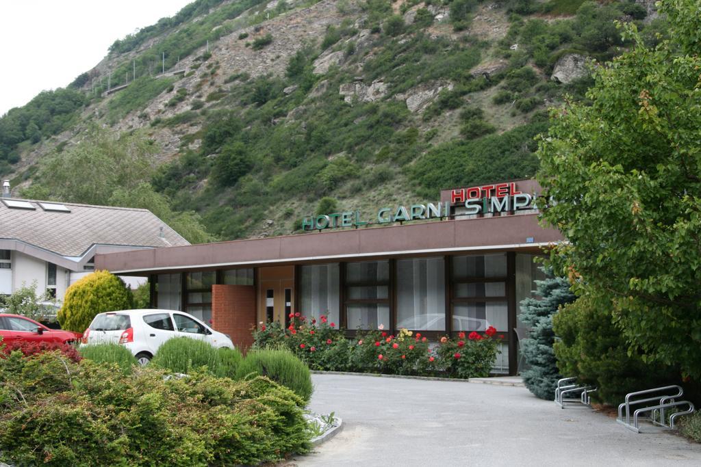 Hotel Garni Simplon Brigerbad エクステリア 写真